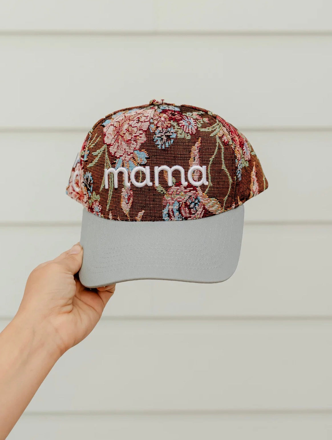 MAMA trucker hat