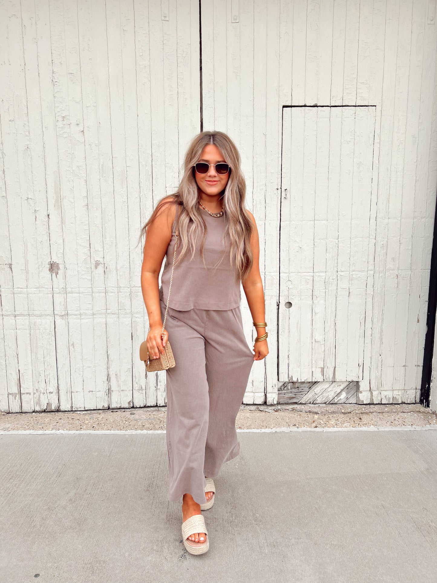 Z Supply Sloan Tank Perfectly Taupe