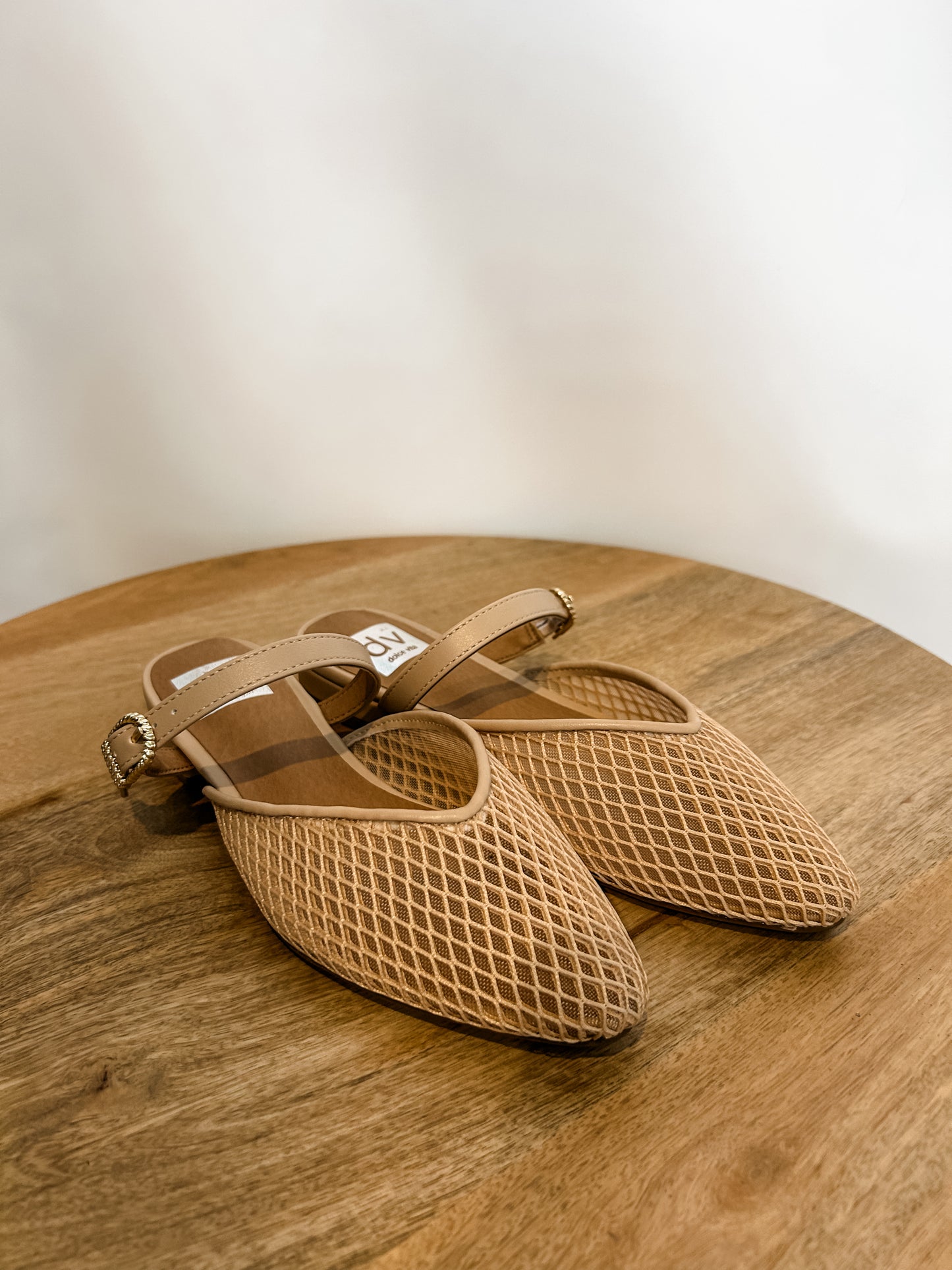 DV Domain Mesh Tan