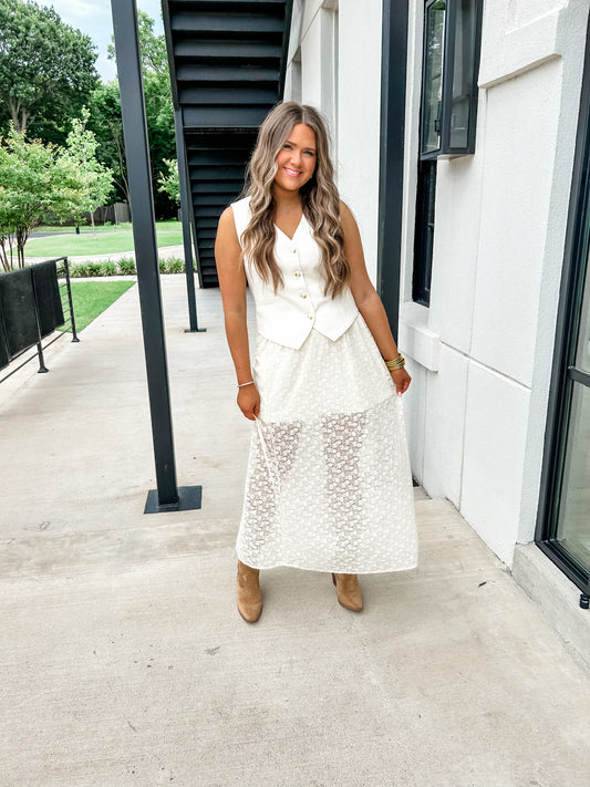 Living In Lace Skirt