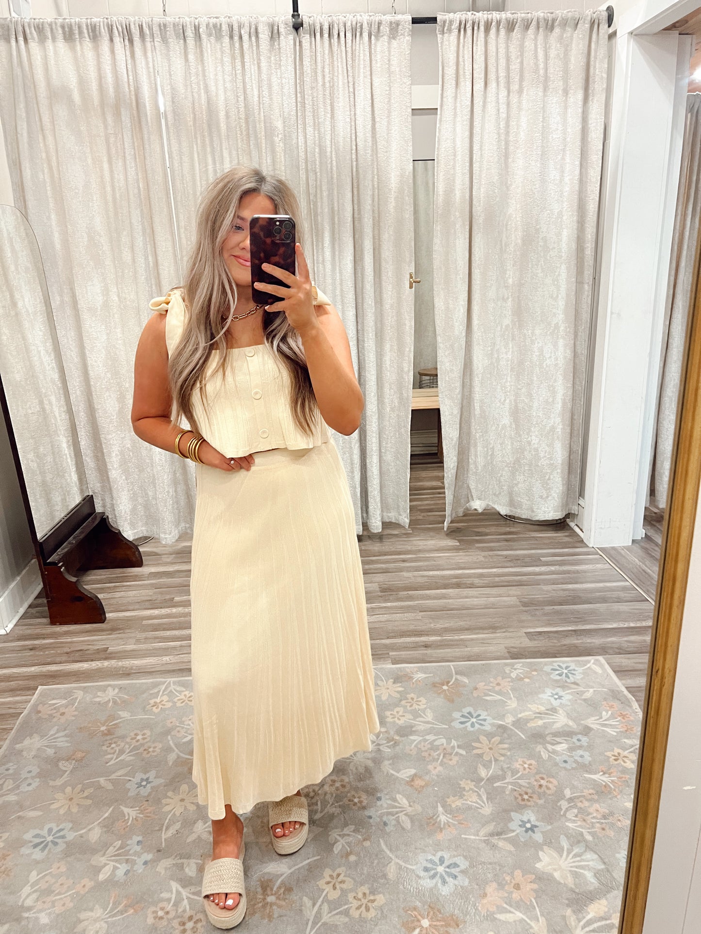 Honey Pleated Skirt Set