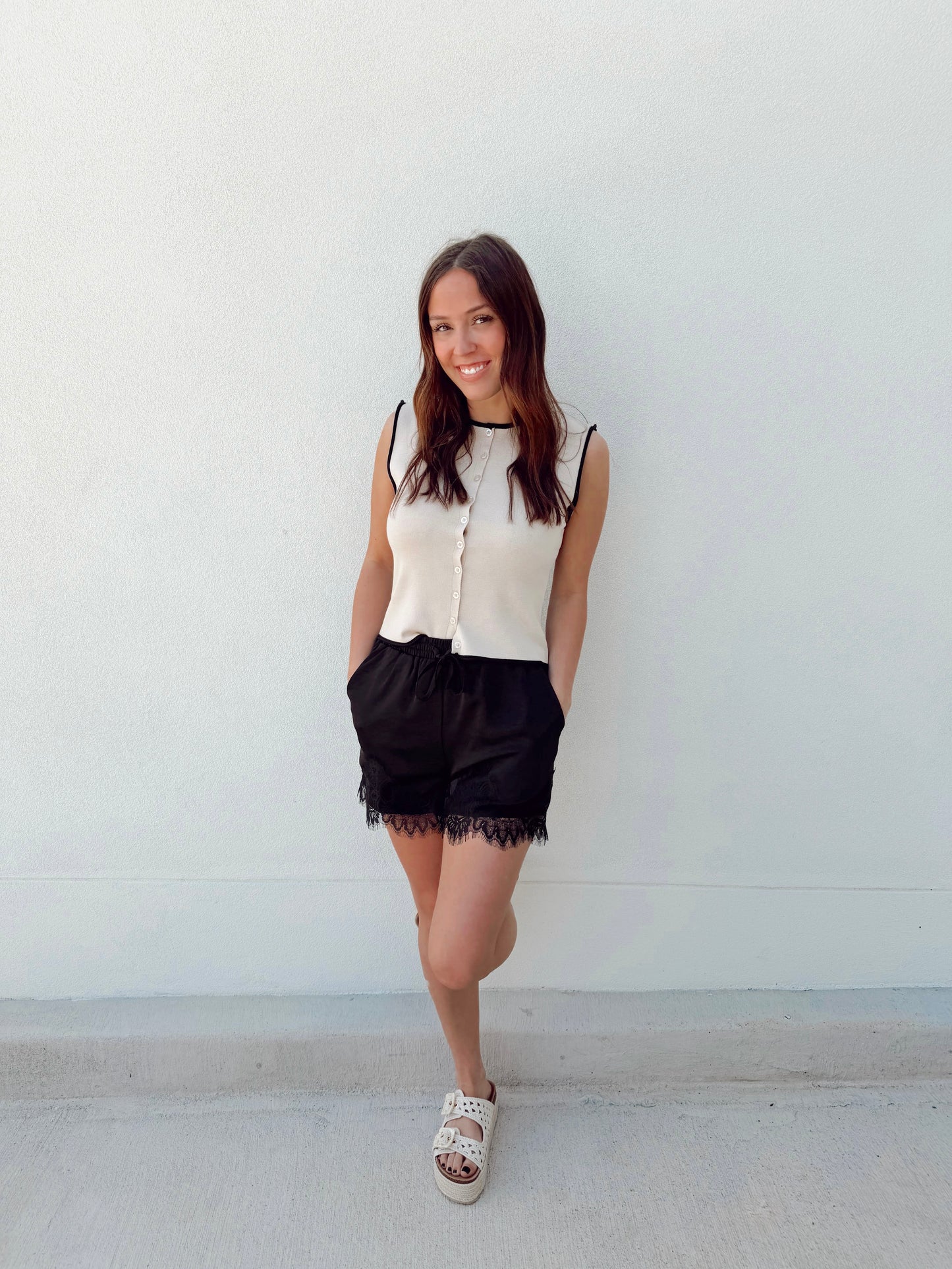 On Edge Knit Vest Khaki