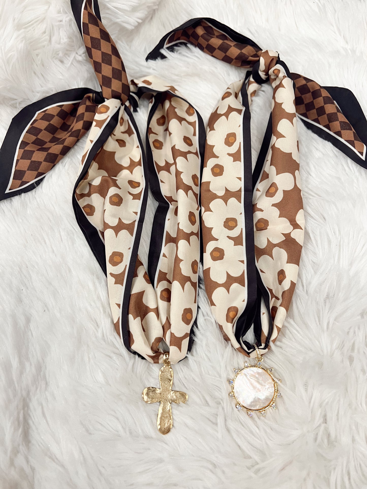 Floral & Check Scarf Necklace. - Sun