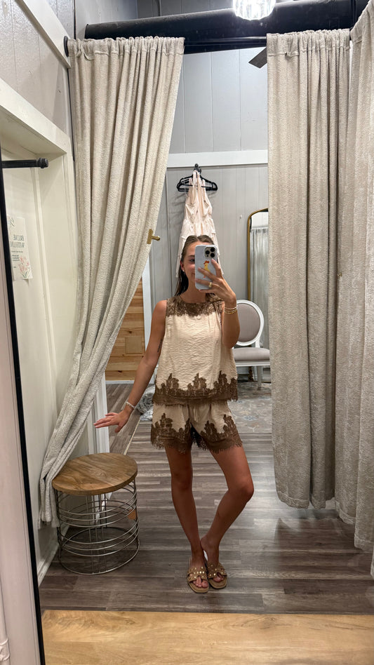 Contrast Ecru Lace Short Set