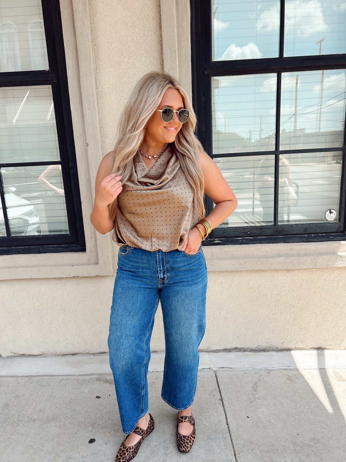 Mocha Mini Dot Top