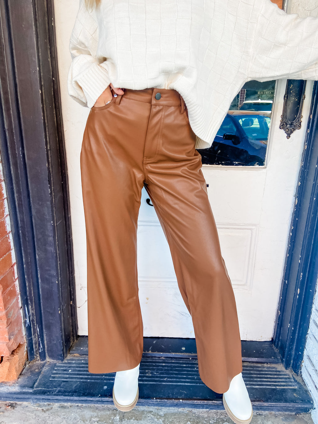 Chic Camel Leather Pant