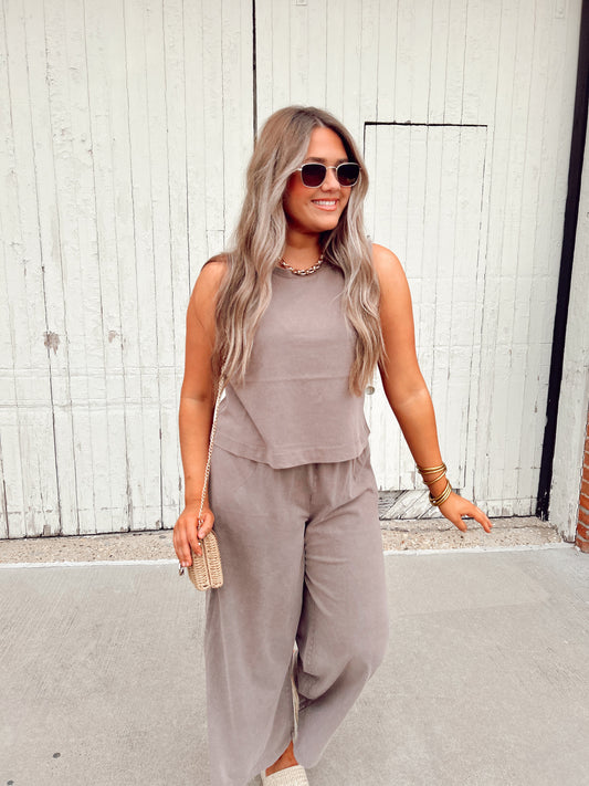 Z Supply Sloan Tank Perfectly Taupe