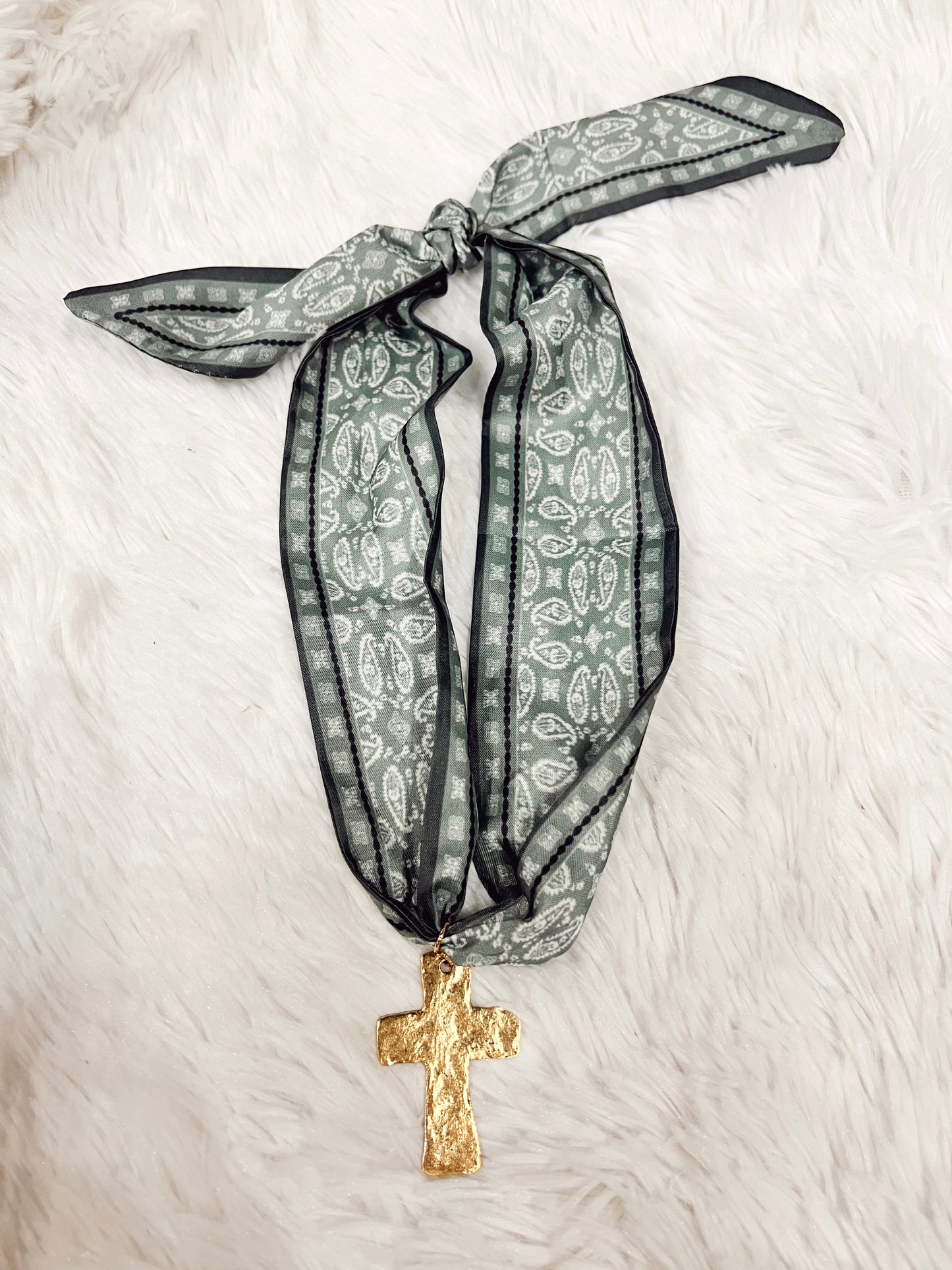 Green Paisley Scarf Necklace - Cross