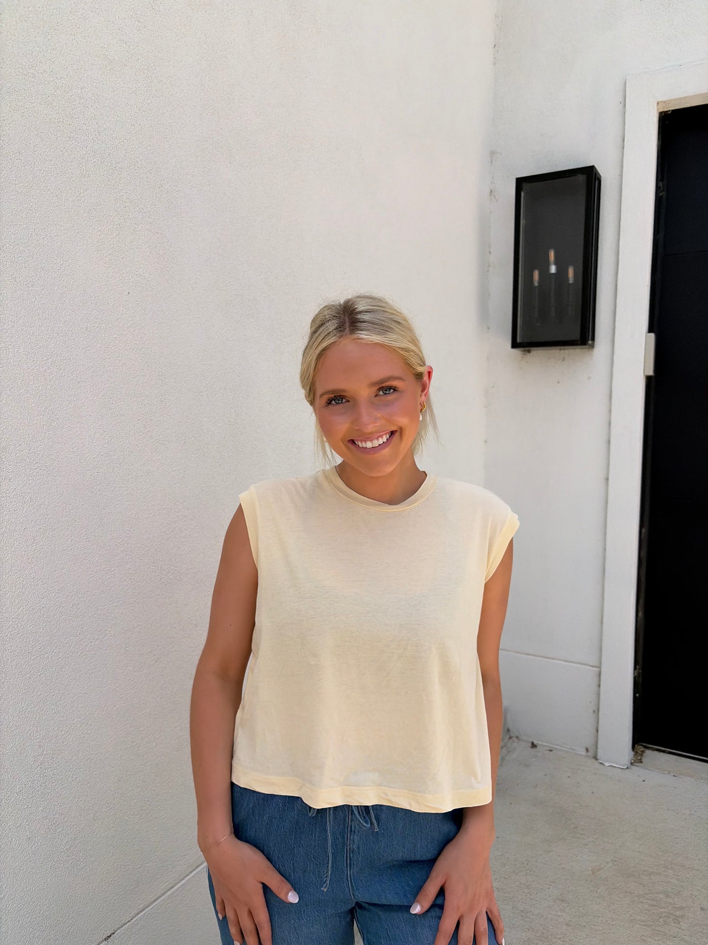 Flex Sleeveless Tee Lemon Chiffon