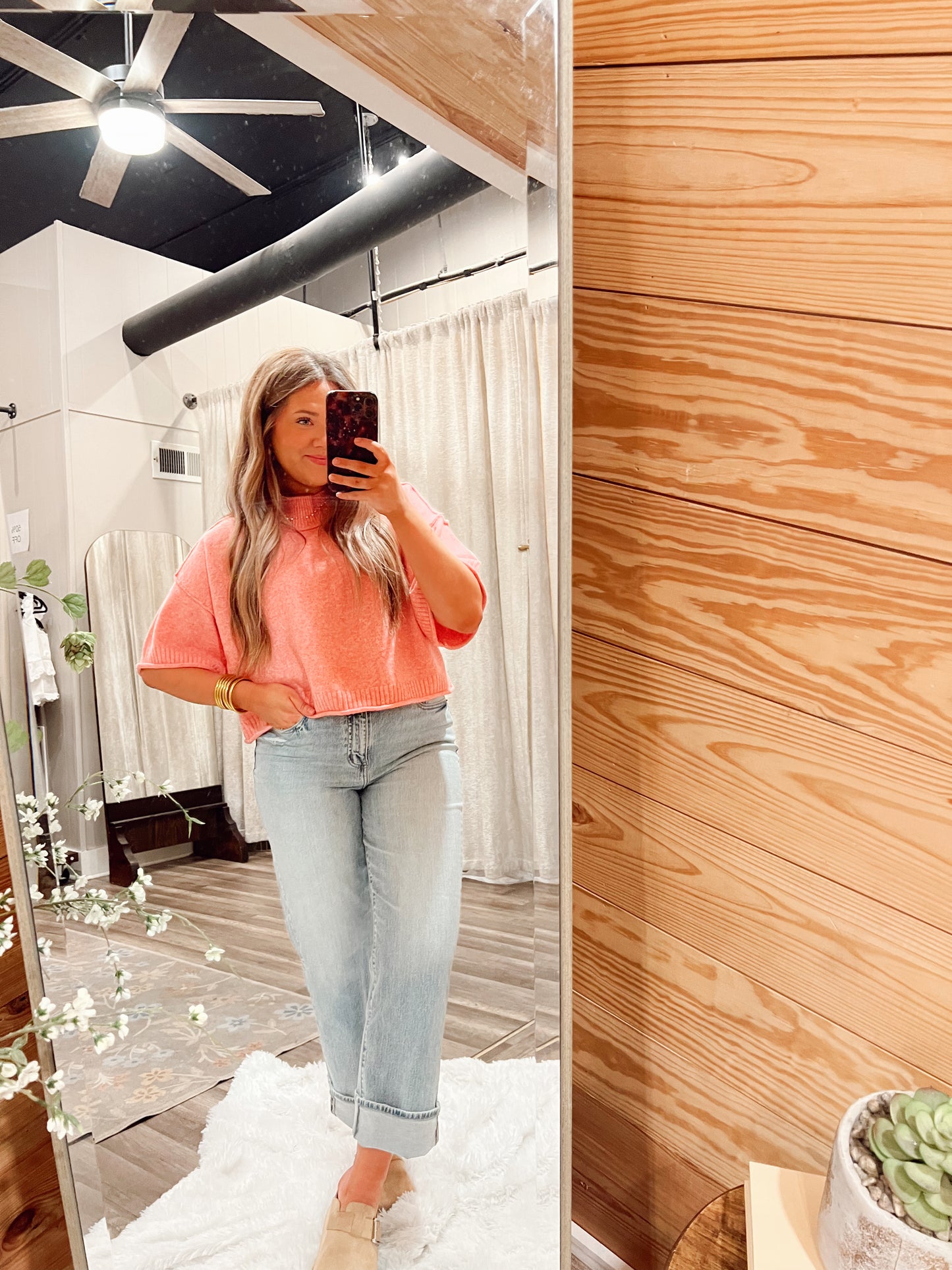 Kylie Sweater Creamy Cherry