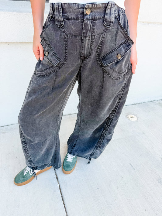 Luna Cargo Capris