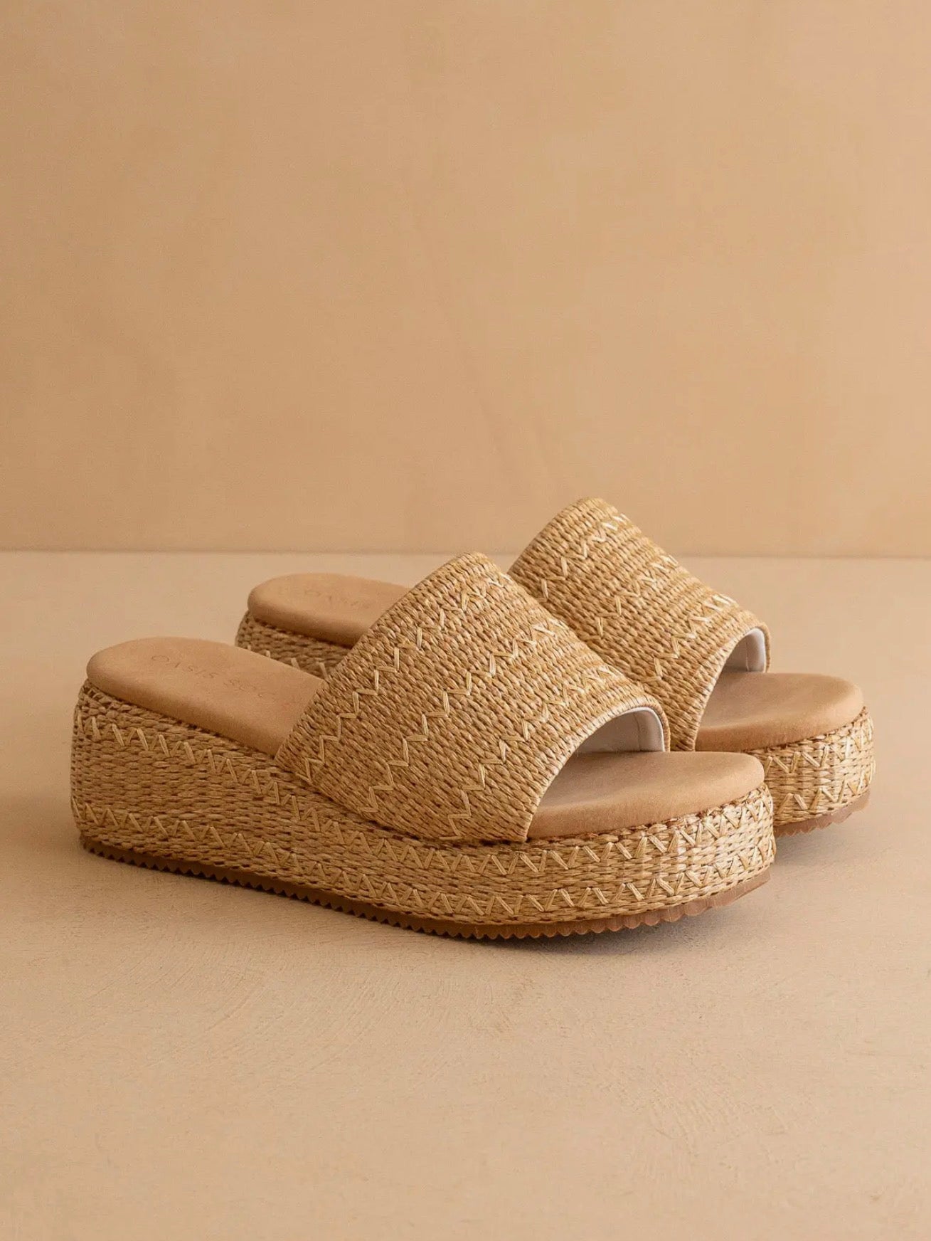 Taniya Toffee Raffia Platform