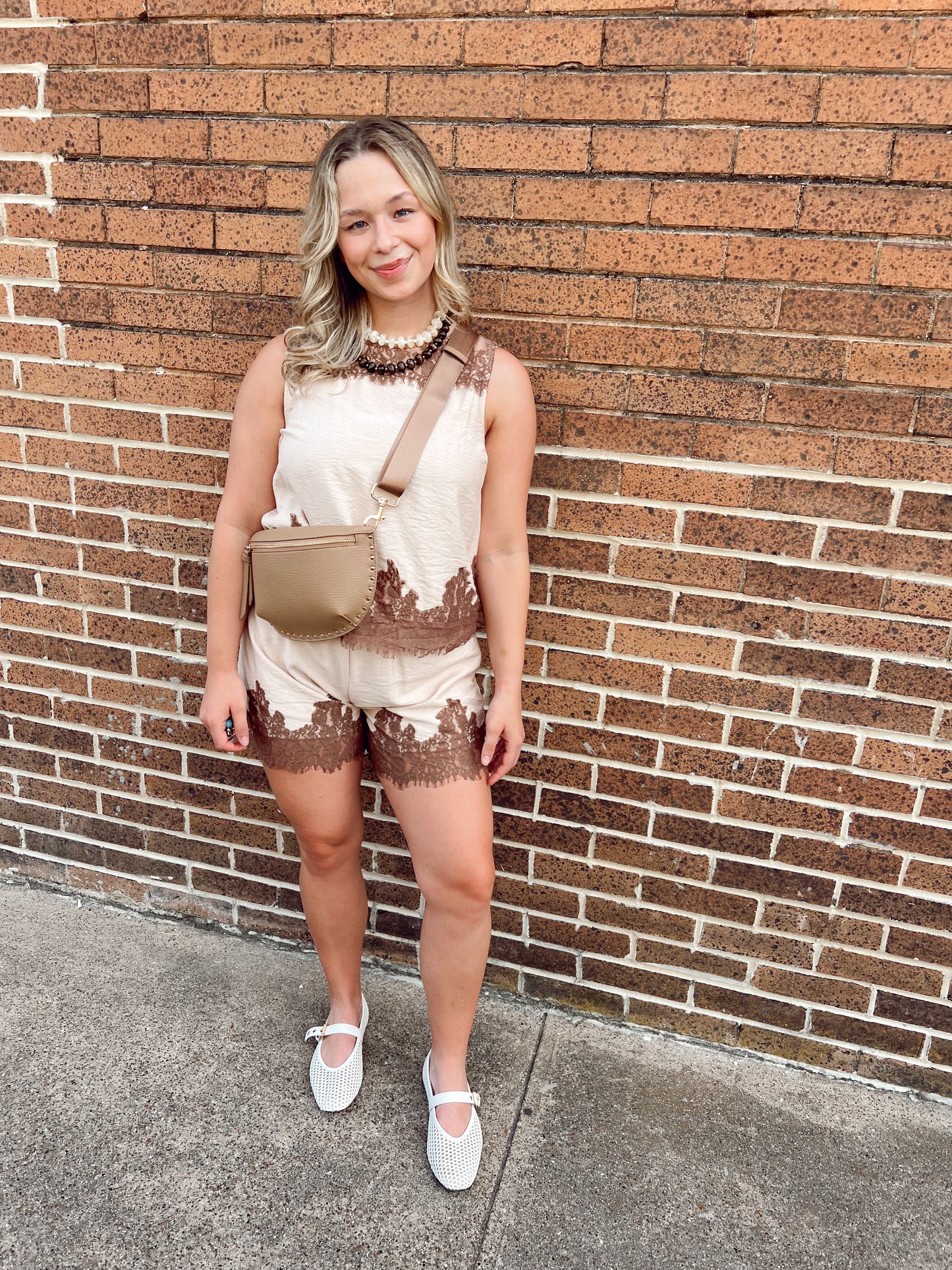 Contrast Ecru Lace Short Set