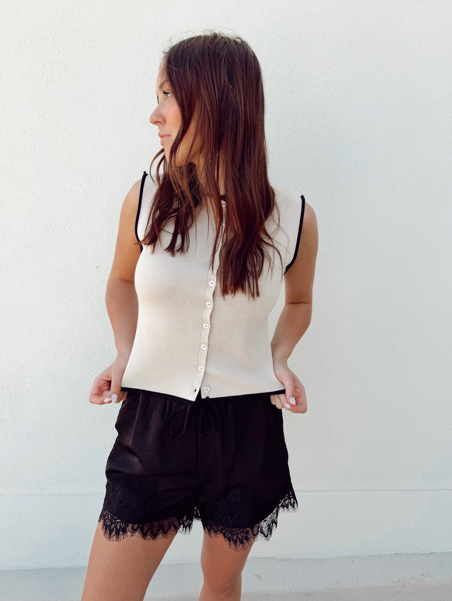 On Edge Knit Vest Khaki