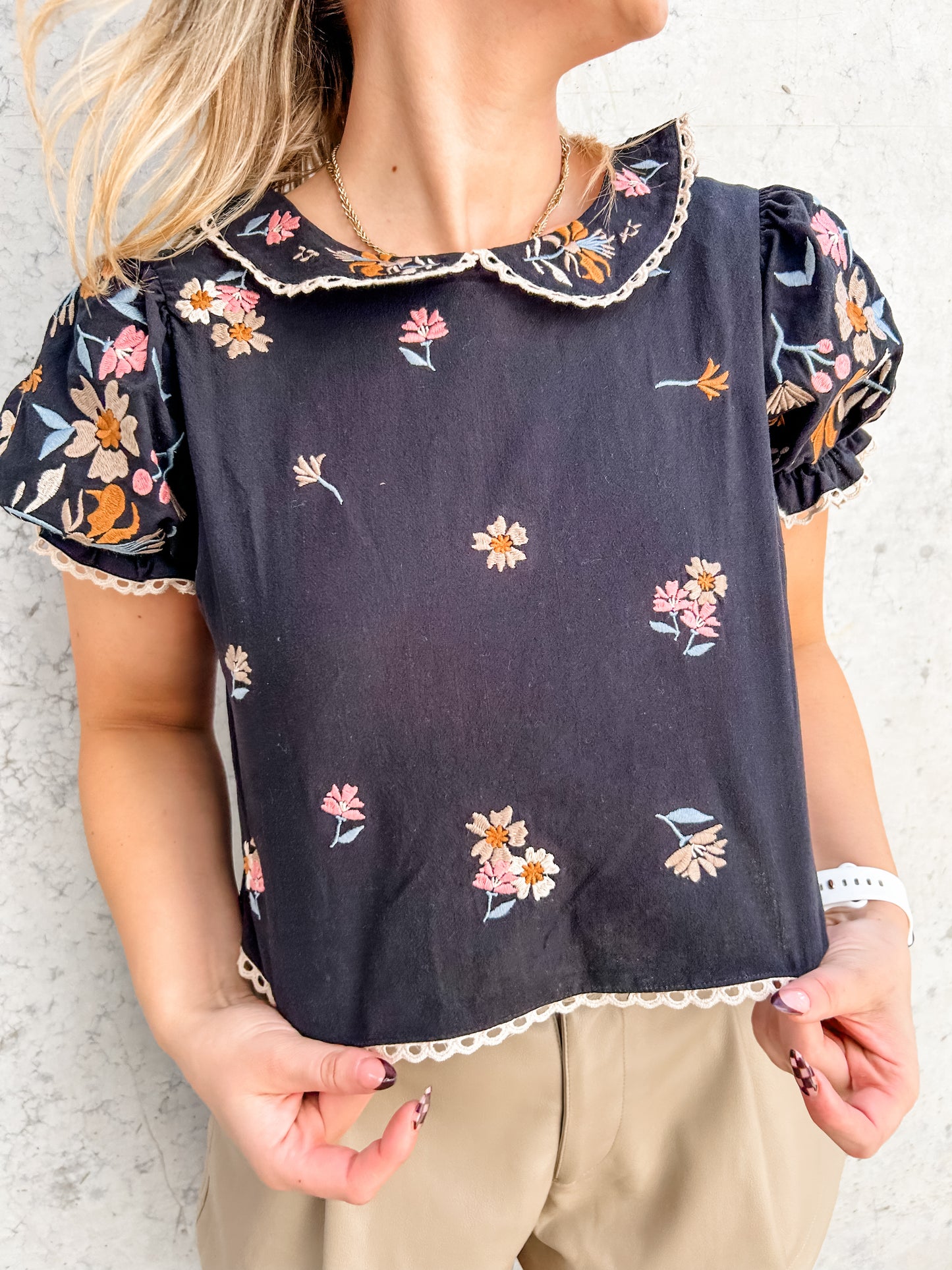 Feminine Flowers Top